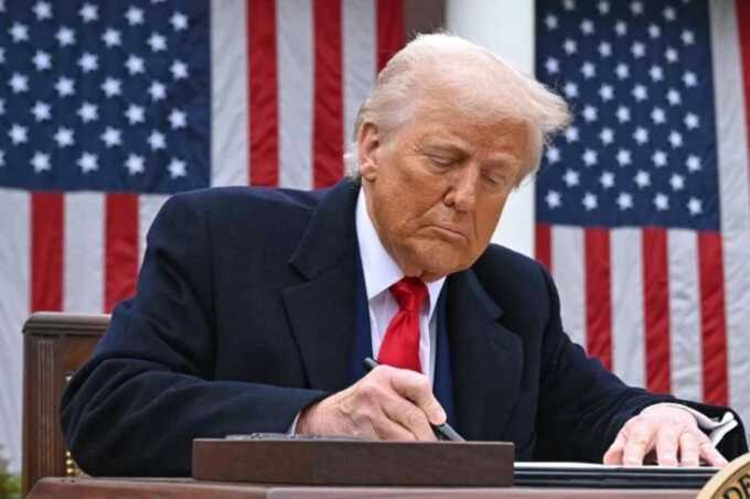 Трамп угрожает 50-процентными пошлинами на импорт из ЕС