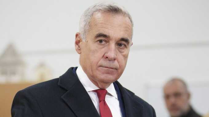 Кэлин Джорджеску уходит из политики